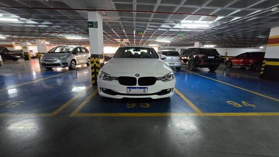 BMW 320i 2.0 16V TURBO ACTIVE FLEX 4P AUTOMÁTICO